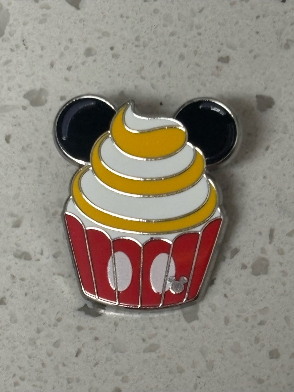 Mickey Cupcake 2026 Hidden Mickey Disney Pin